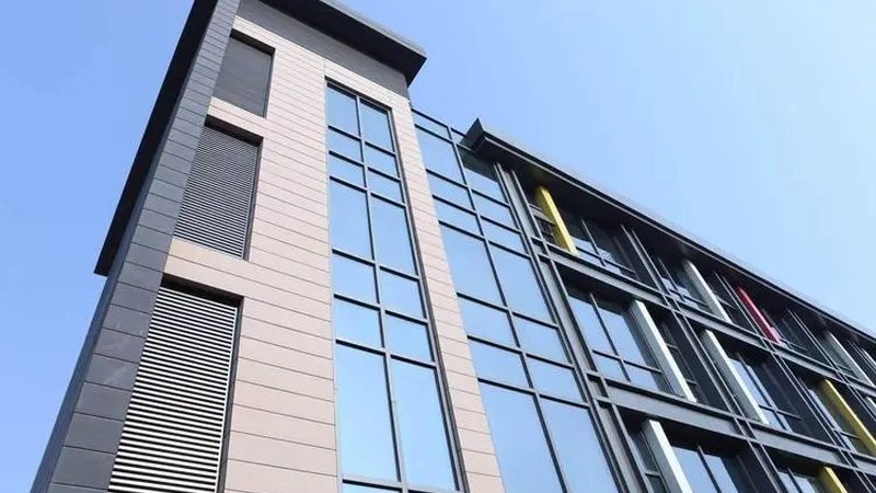 断桥铝门窗型材规格解析：揭秘其核心参数与选购要点